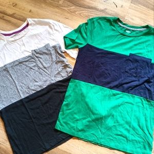 Old Navy tee bundle